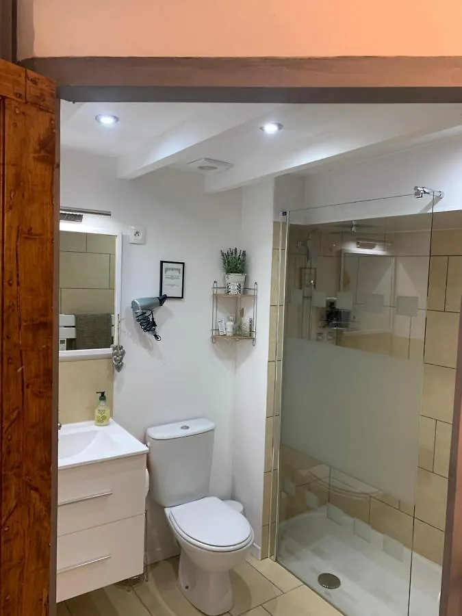 생고뎅 Les Glycines B&B