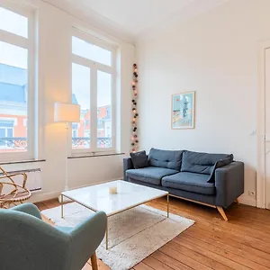 lille-centre-superbe-apt-cozy-et-equipe.lillehotels.org/